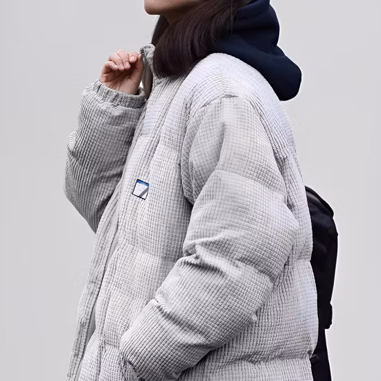 Damen-Kurzjacke aus Baumwolle mit Fischgrätenmuster und Muti