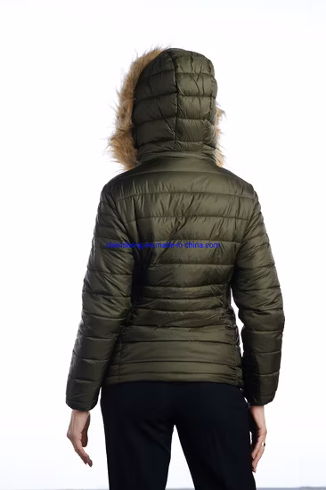 Kinder Mädchen Winter Wattierung Kapuze mit Pelz Jacke Kinder Kleidung Outdoor Tragen Kinder Tragen Chlidren Kleidung
